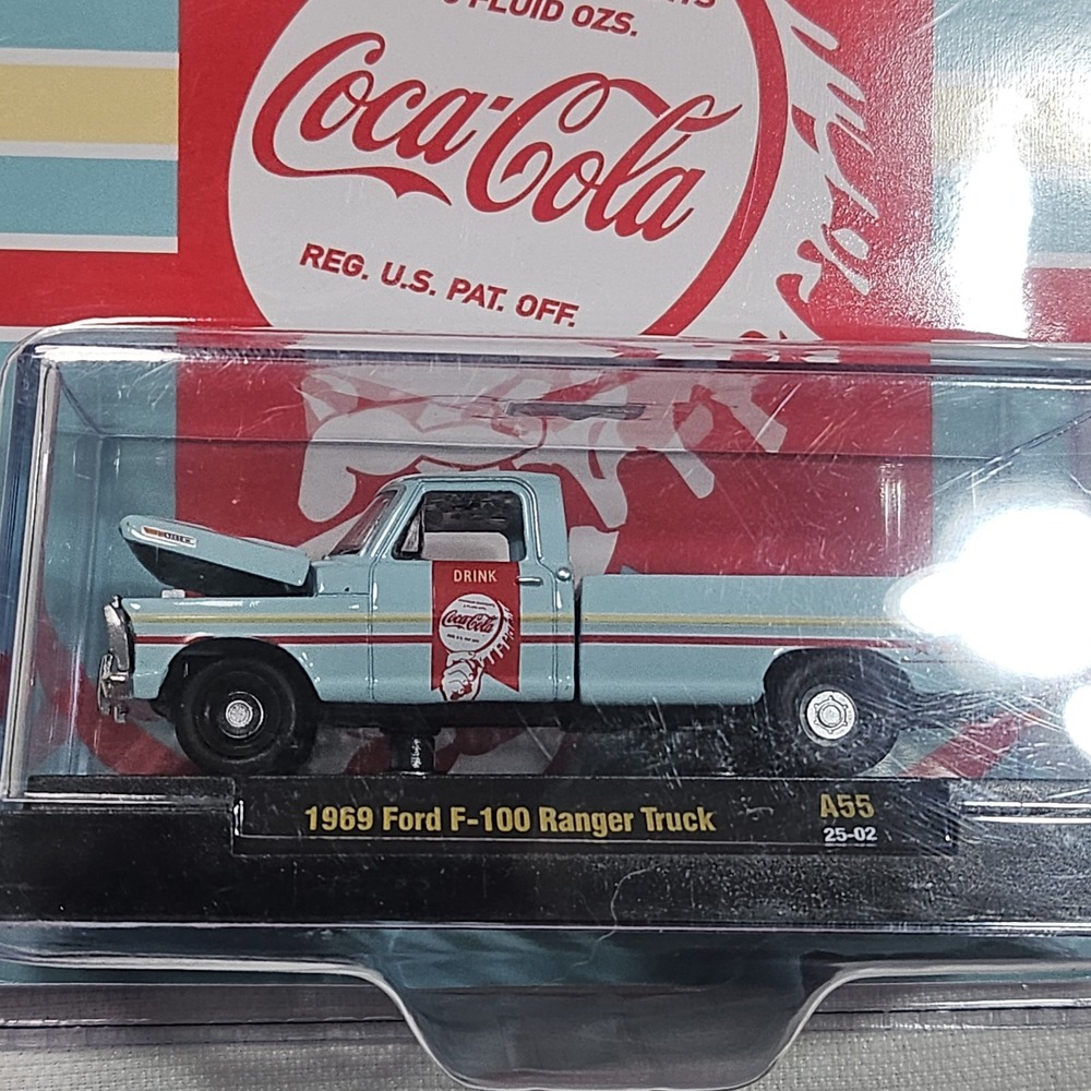 1969 Ford F-100 Ranger Truck‎ "Coca Cola" 1:64 Model M2 Machines 52500 NEW - Picture 2 of 14